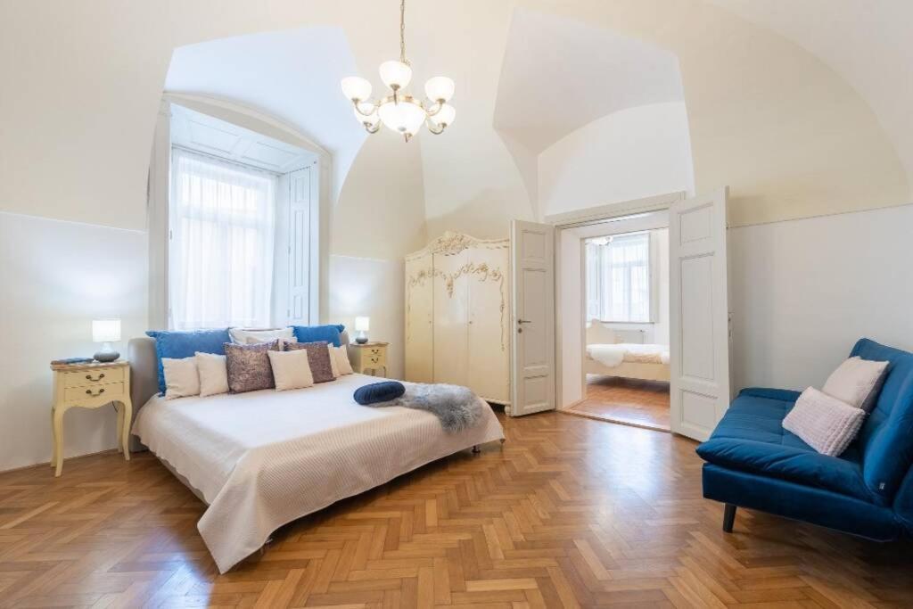 Rose Apartments / Romantic & Cozy / City Center Prague Extérieur photo